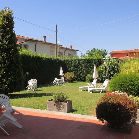 Affittacamere Villa Delia Lucca Dış mekan fotoğraf