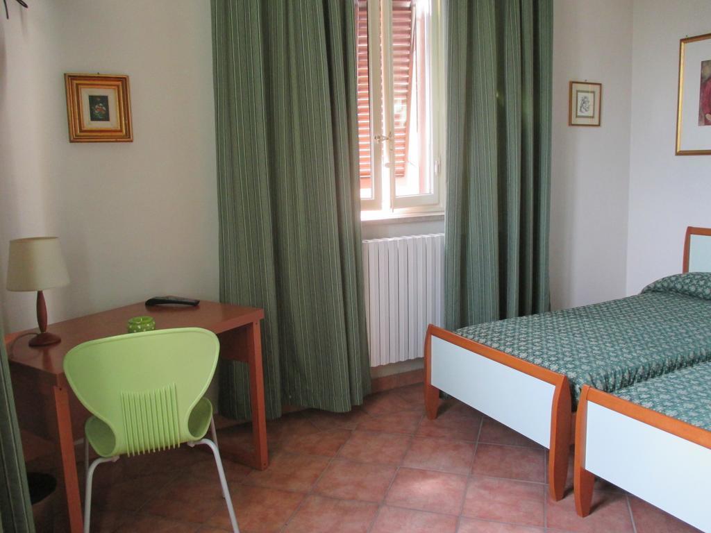 Affittacamere Villa Delia Lucca Dış mekan fotoğraf